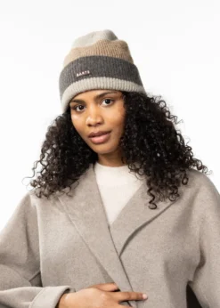 Ailisa Beanie Mütze mit Streifen