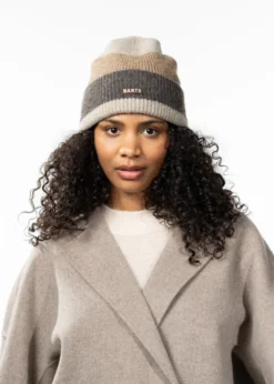 Ailisa Beanie Mütze mit Streifen