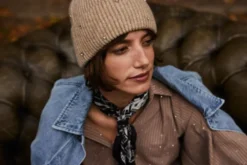 Donellah Beanie Damenmütze mit Strasssteinen