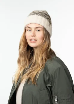 Eimhir Beanie Damenmütze mit Winterschnittmuster