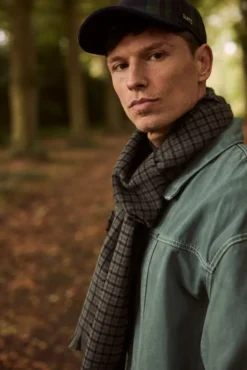 Heirmish Scarf Karierter Schal