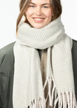 Josephyna Scarf Damenschal mit Fransen