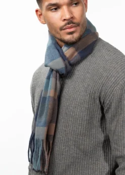 Ketill Scarf Herrenschal mit Karomuster