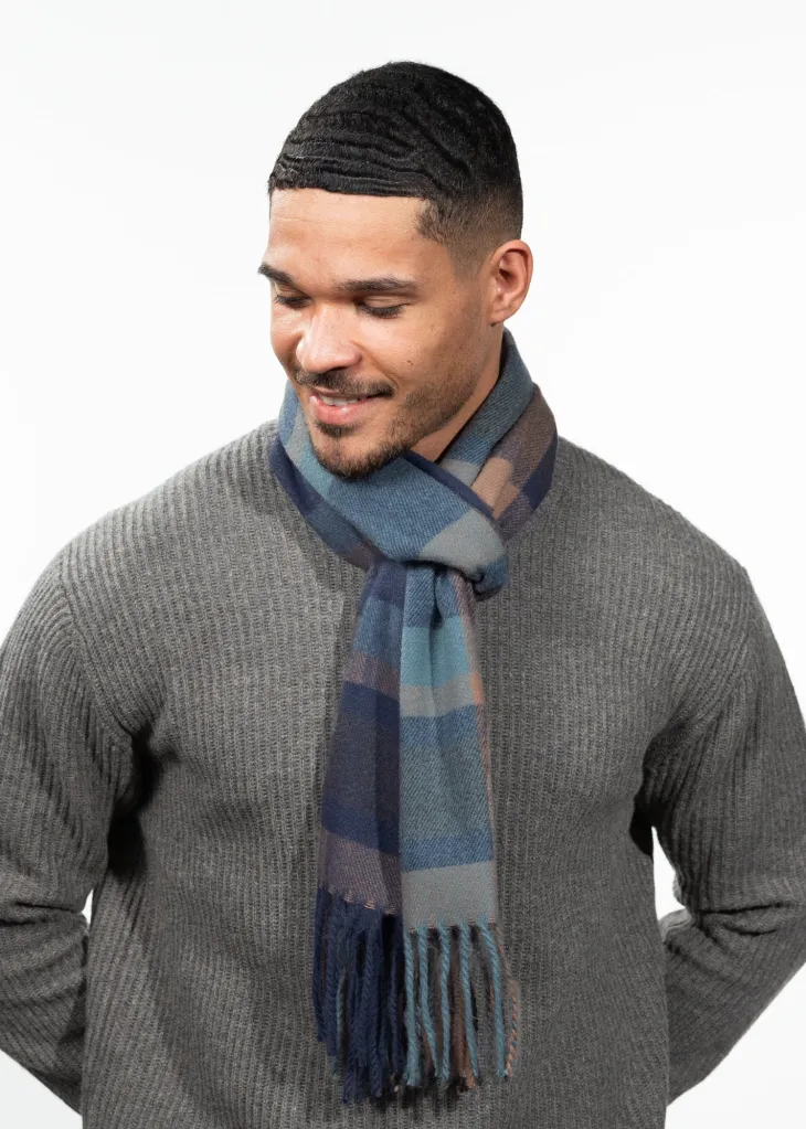 Ketill Scarf Herrenschal mit Karomuster