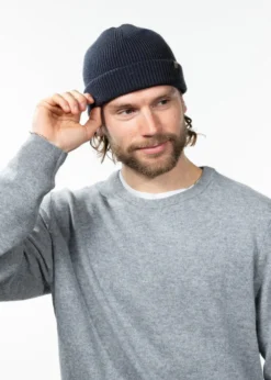 Kinyeti Beanie Bequeme kurze Uni-Mütze