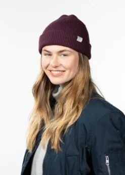 Kinyeti Beanie Bequeme kurze Uni-Mütze