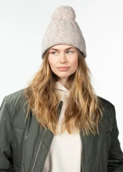 Pasque Beanie Damenhut mit Bommel