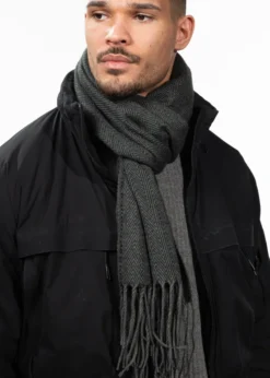 Soho Scarf Weicher Schal mit Fischgrätenmuster