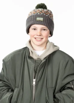 Tobles Beanie Kids Jungenmütze mit Pom und Winterprint