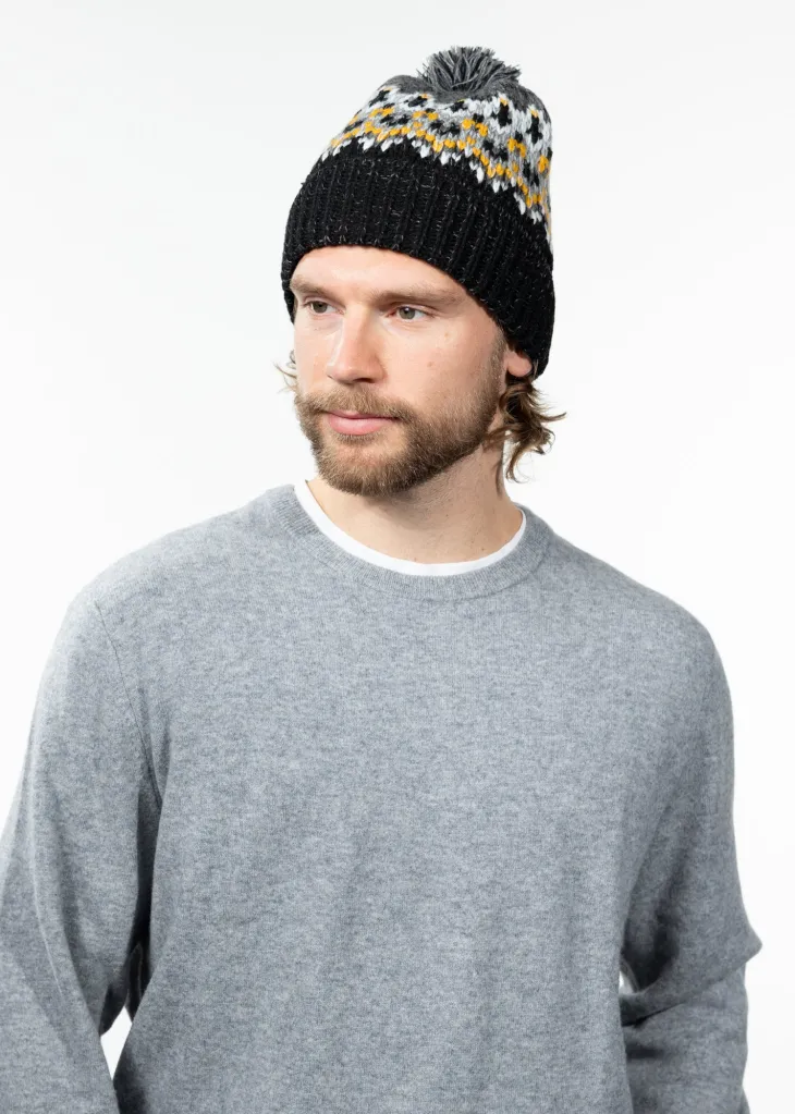 Tobles Beanie Wintermütze mit Bommel